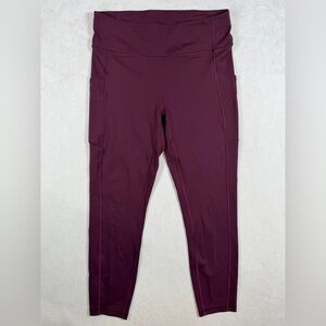 Lululemon Women's Red Burgundy Size 10 High Rise Capri Leggings